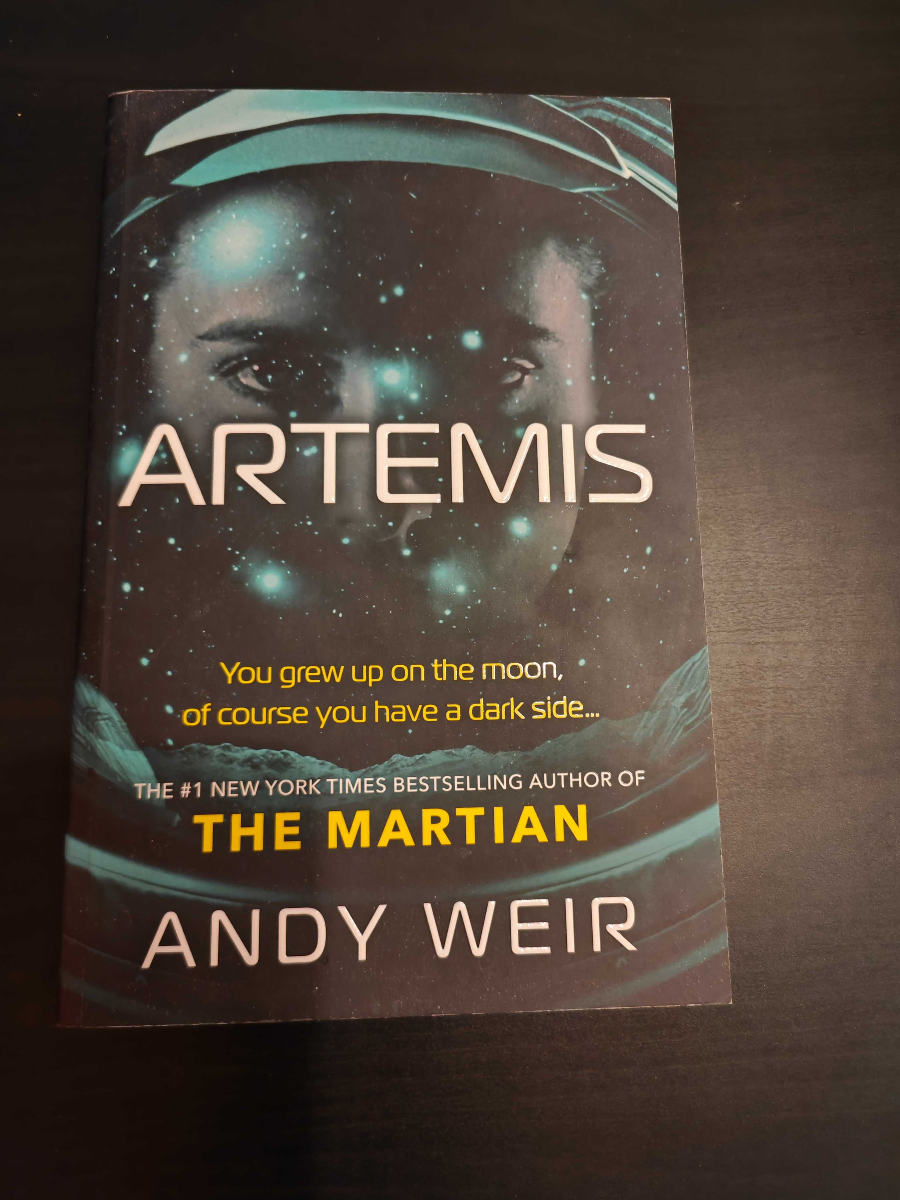 Artemis - Andy Weir, książka w języku angielskim