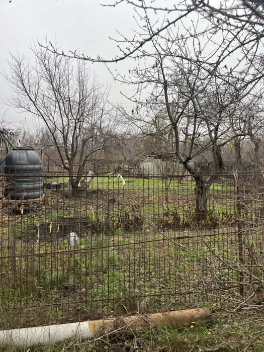 Продам  дачу  військове містечко довгинцівський р- н