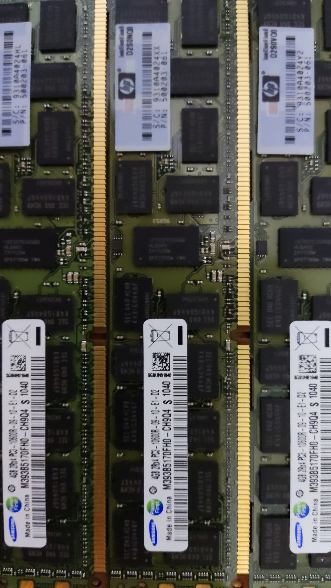 Продается серверная память Samsung 4GB DDR3 M393B5170FH0-CH9Q4