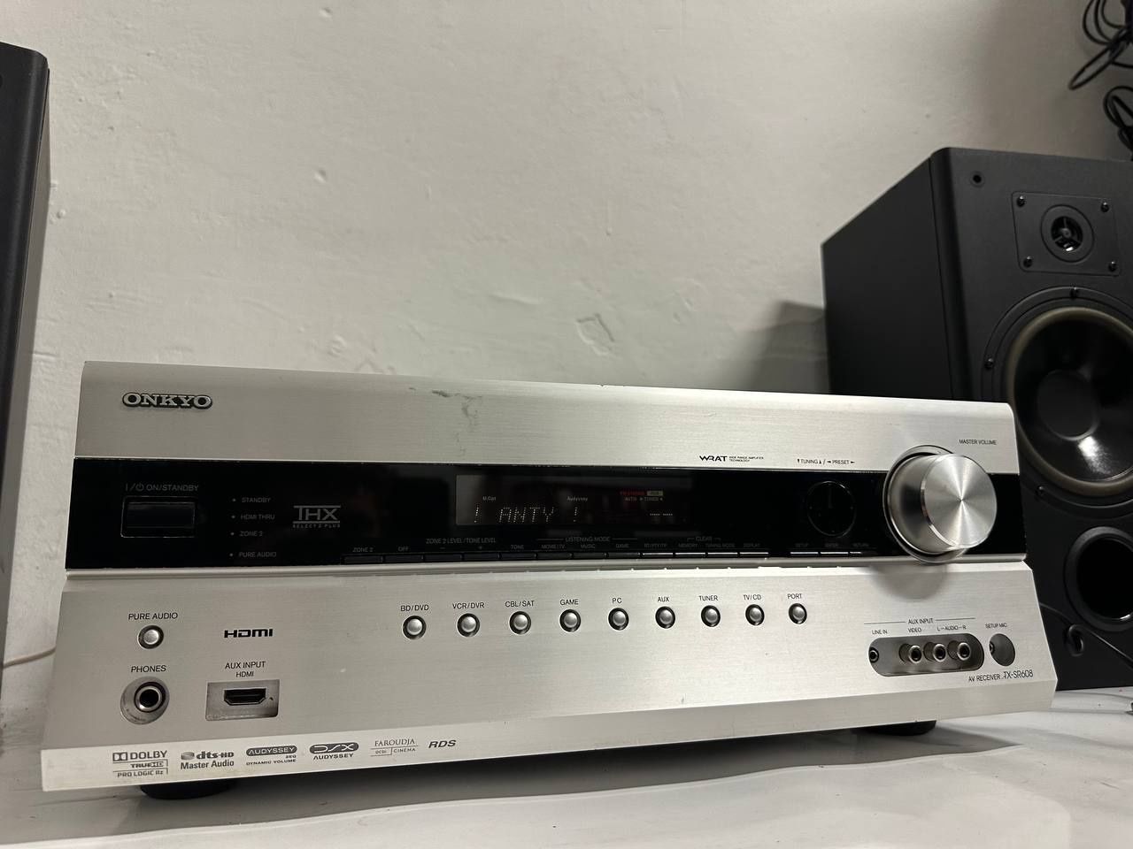 7.2 Amplituner Onkyo TX-SR608 (7 × 160 Вт / HDMI / Bi-Amping)