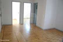 Apartamento T2 para arrendamento
