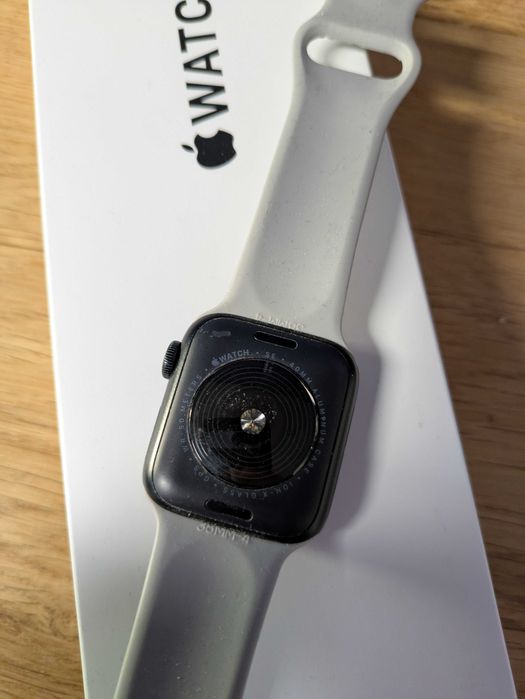iwatch se 2 gen 40m apple