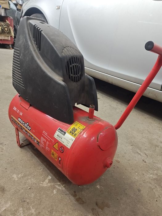 Компресор під відновлення або запчастини