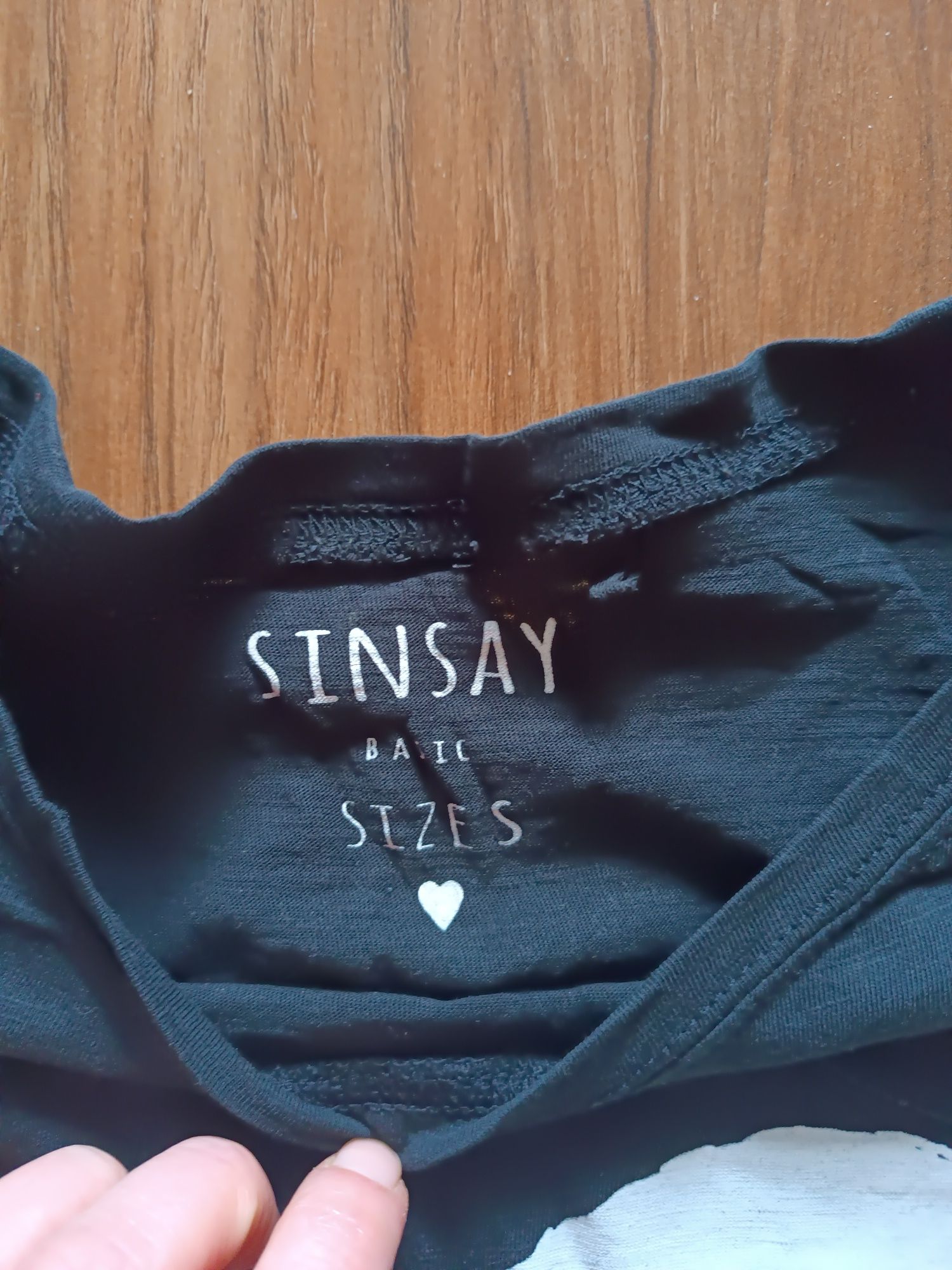 T-shirt Sinsay rozmiar S