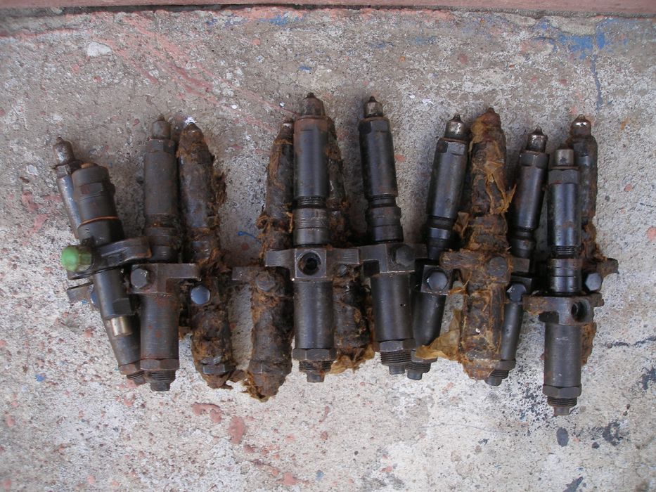 Вентилятор на 24 В , форсунки , стартер .