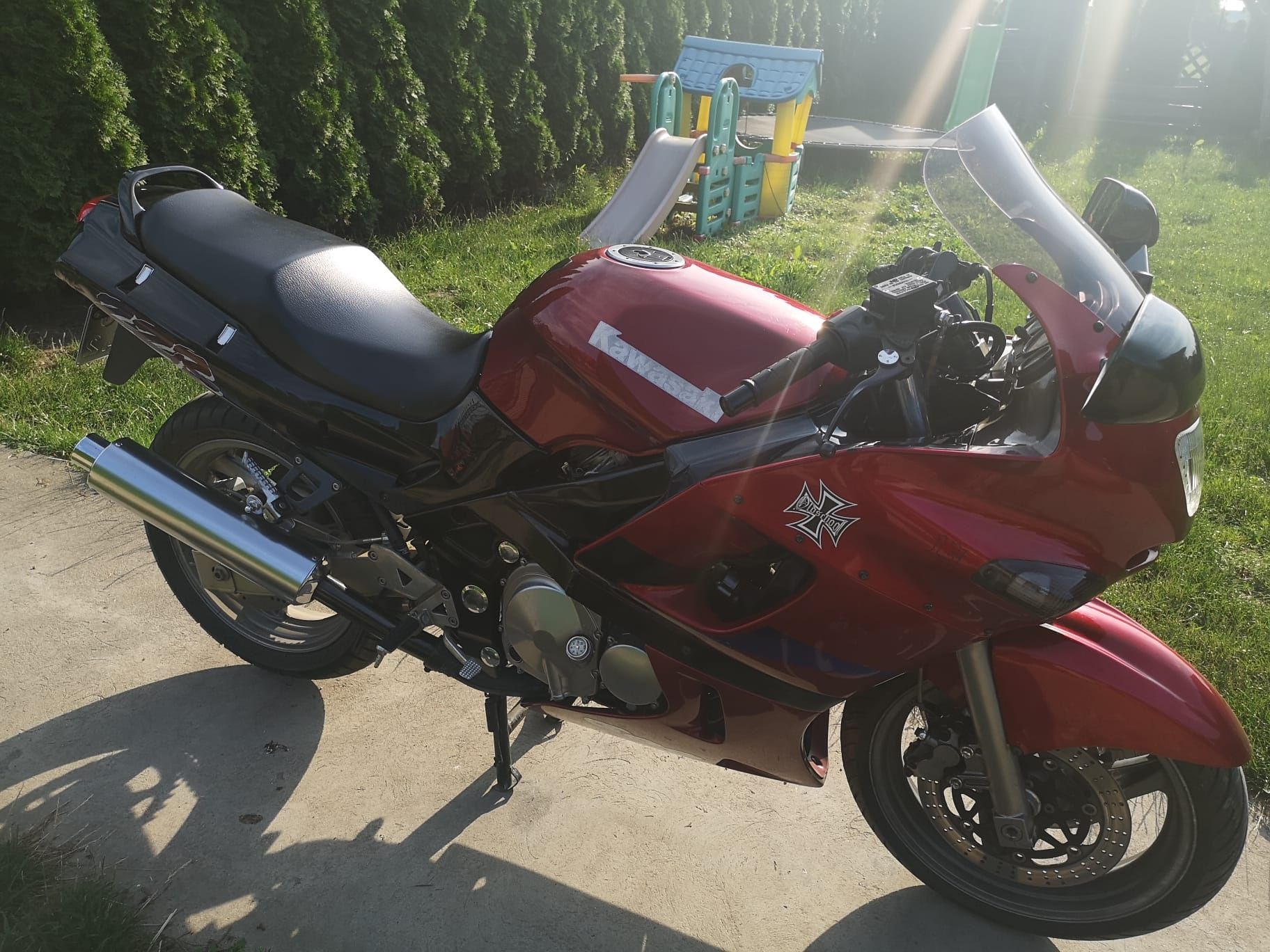 Kawasaki ZZR 600 E gotowy do sezonu Stan Bdb