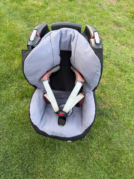 Fotelik samochodowy Maxi-Cosi - Gotowy na każdą podróż!