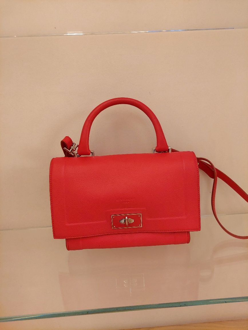 Жіноча сумка Givenchy, шкіряна