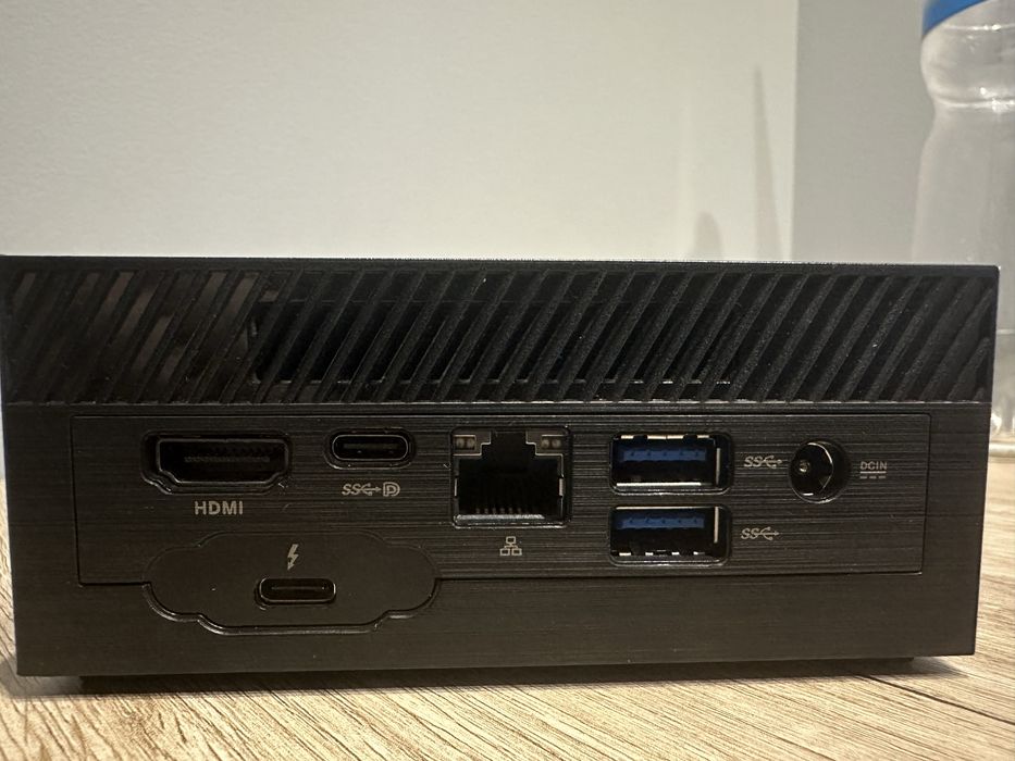 asus mini pc i7 8gen 16/240