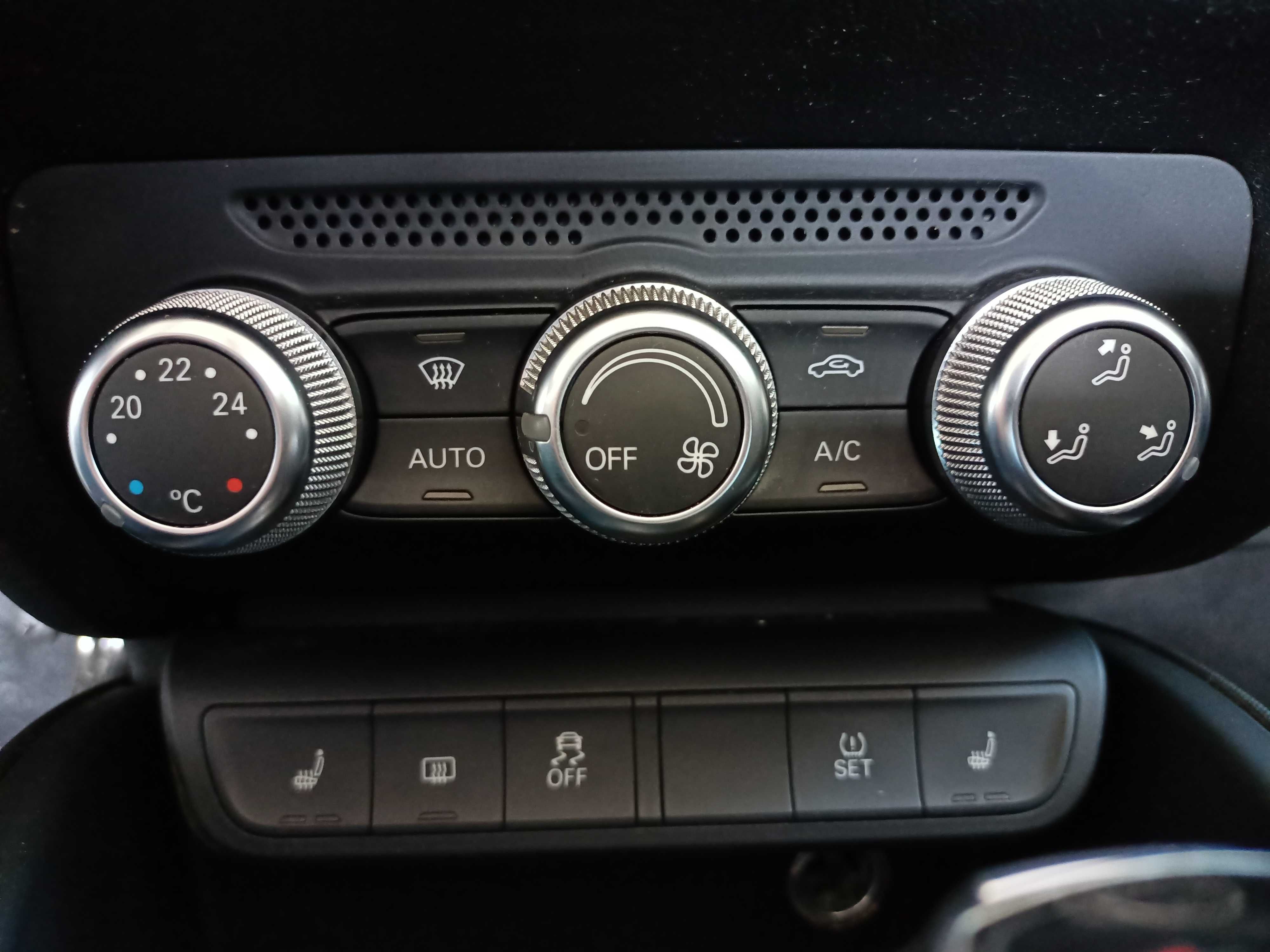Panel Przełącznik Klimatyzacji Europa Audi A1 8x