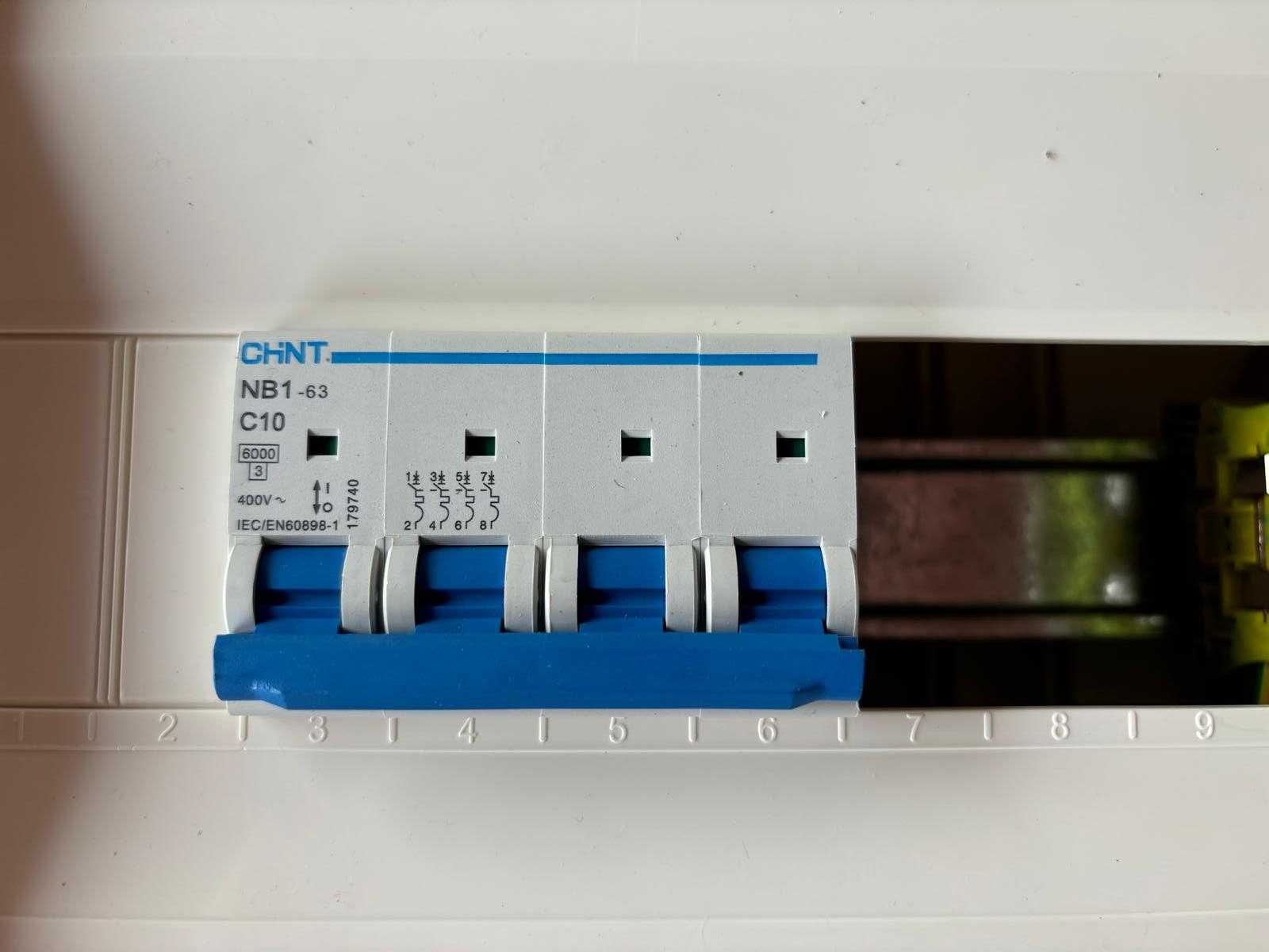 Vendo Quadro Elétrico Exterior Novo - Completo e Pronto para Uso