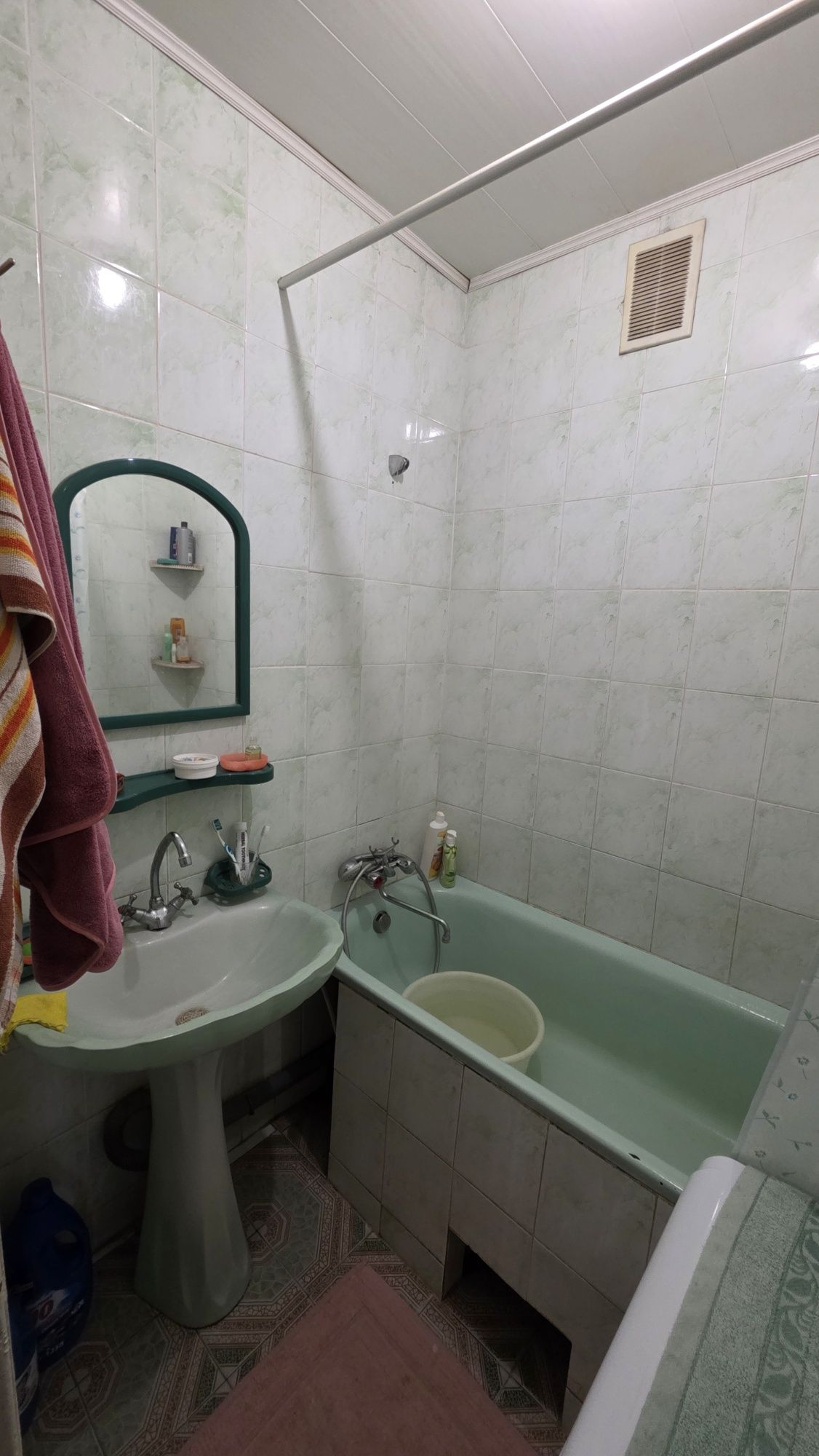 Продається двокімнатна квартира