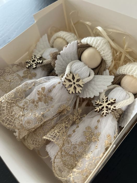 Aniołki na choinke -zestaw 3 sztuki w ozdobnym pudelku