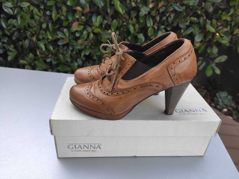 lote 4 pares nº37 em pele