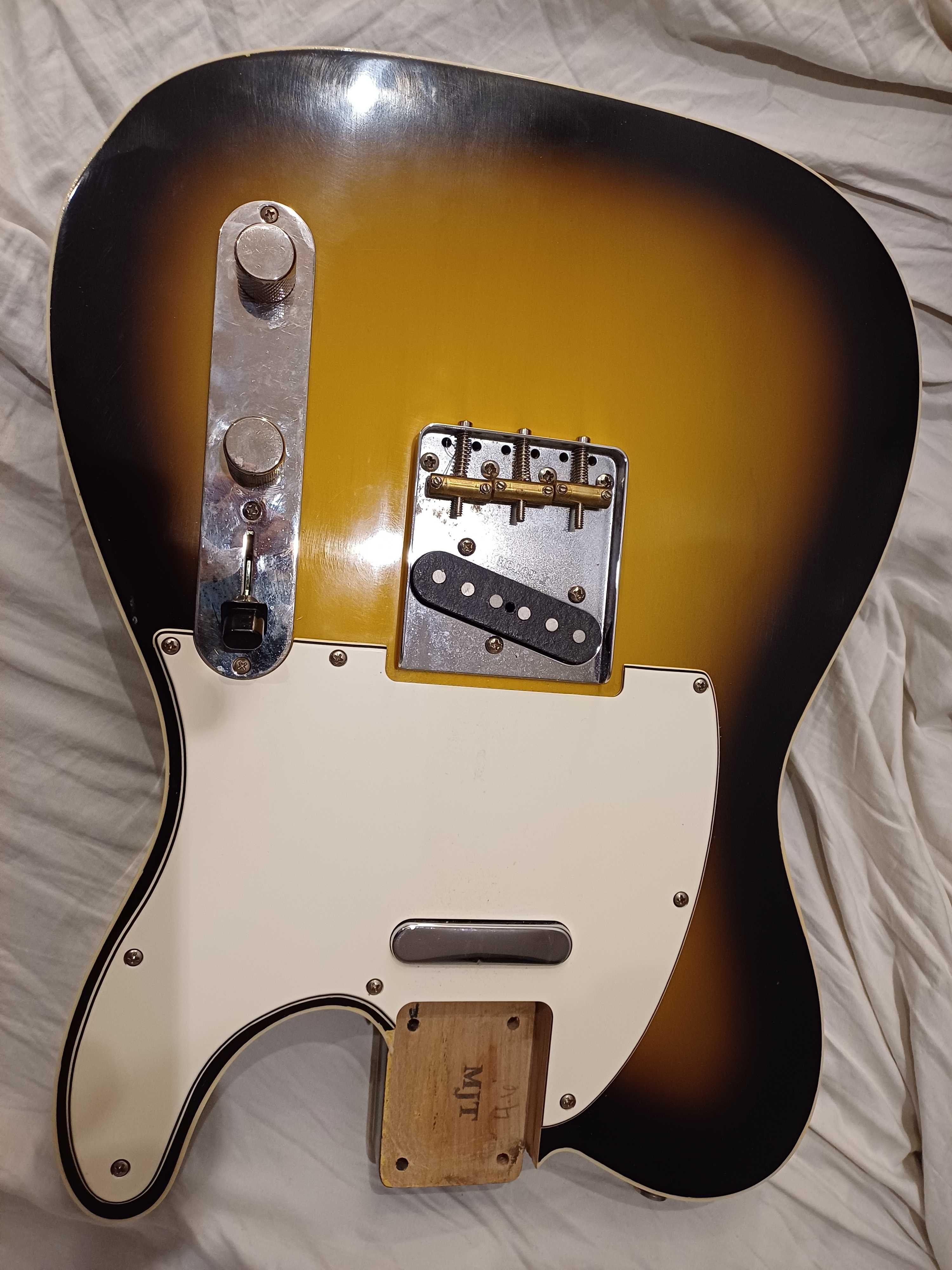 Telecaster Korpus {nie Fender -  Replika) MJT USA