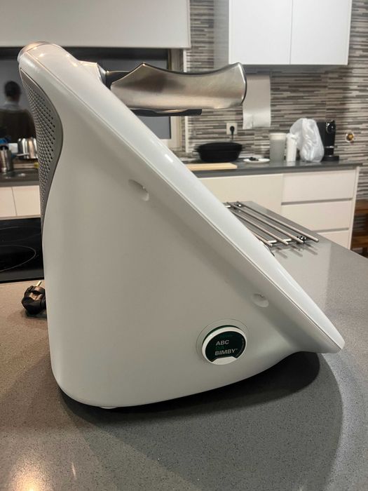 Bimby TM5 em excelente estado