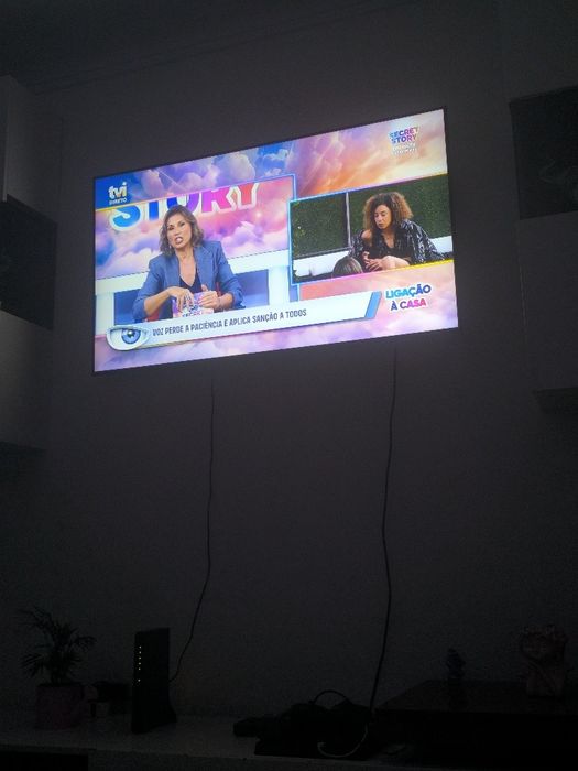 Vendo TV Smart super bem estimada e em plenas condições por 350€
