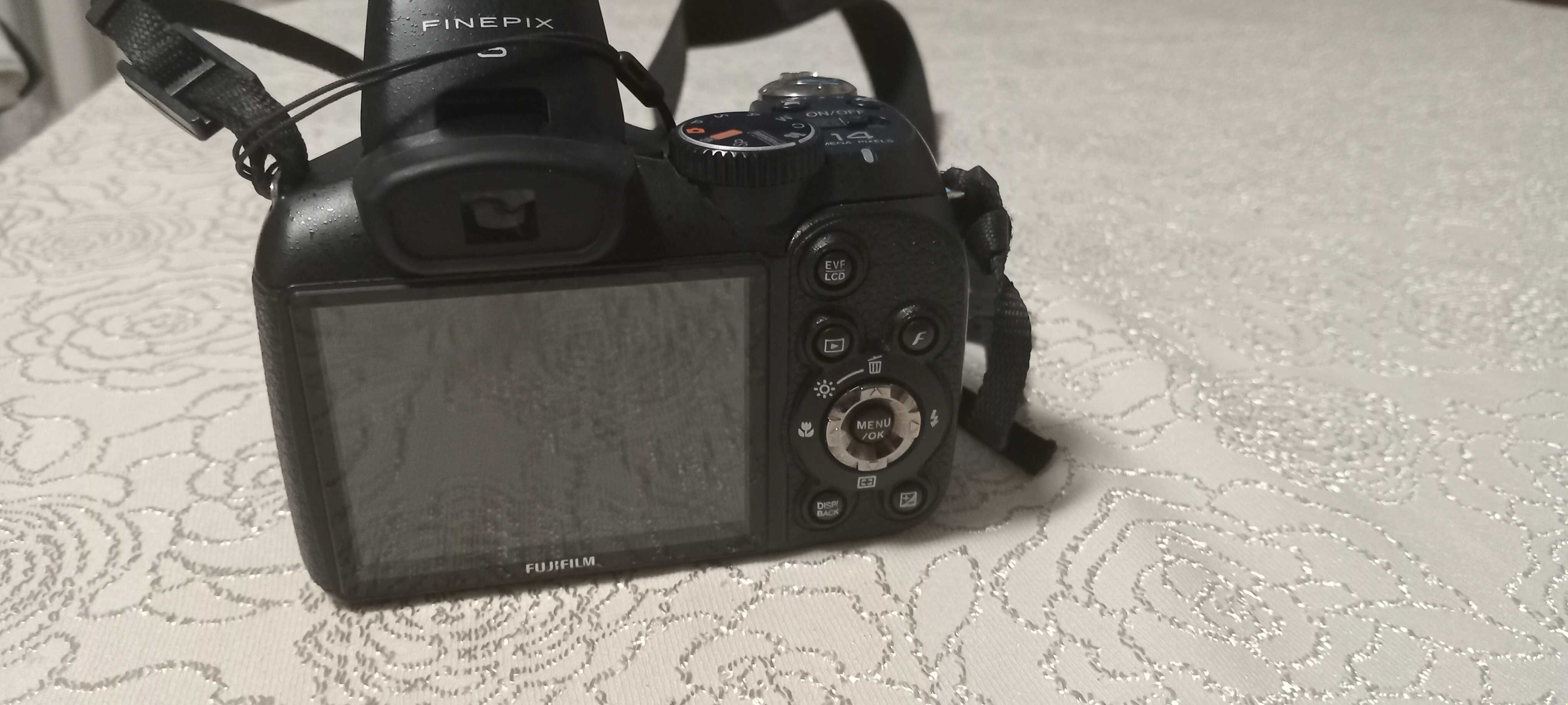 Фотоапарат Fujifilm FinePix s2950