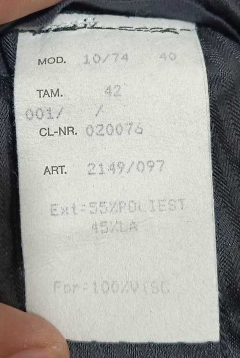 Fato, elegância em cada detalhe, n.º 42