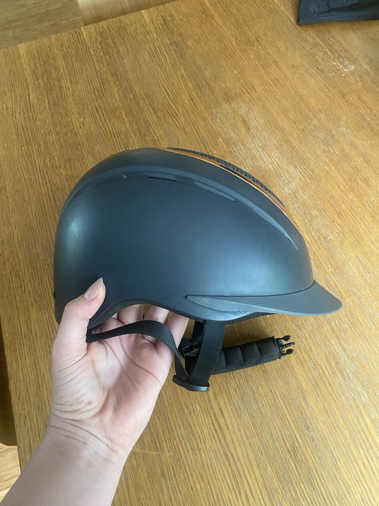 Toczek kask firmy HKM