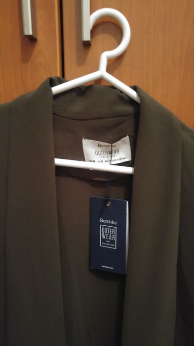 Colete Bershka verde seco