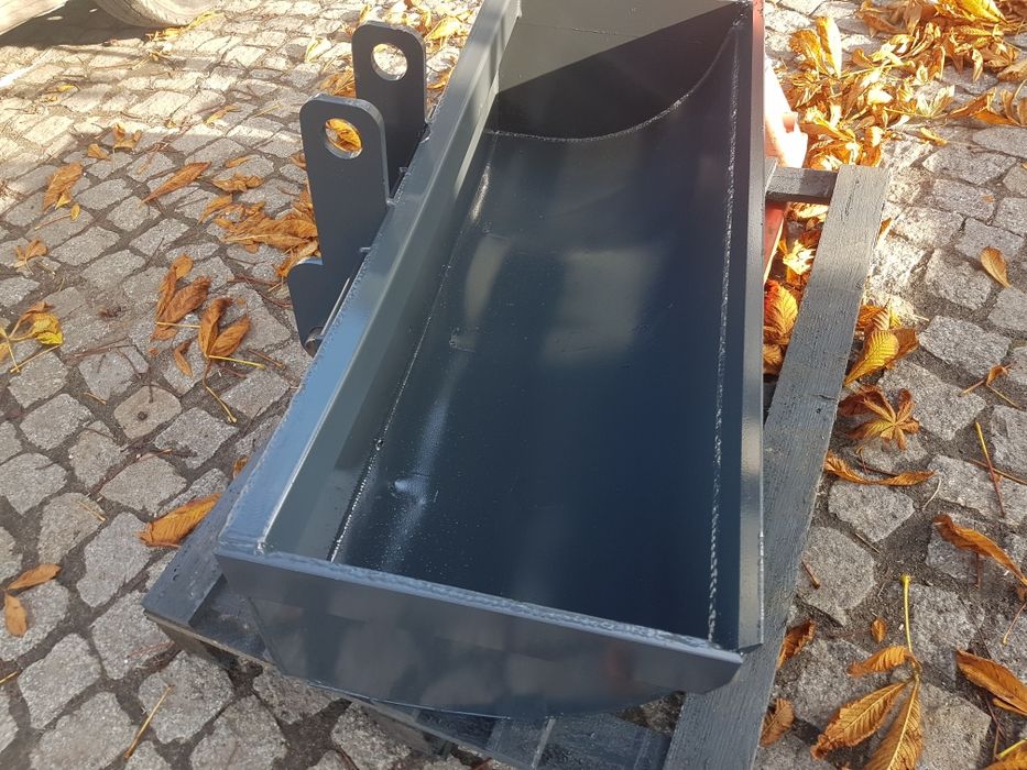 Łyżka skarpowa Ostrówek troll skrzat cat jcb