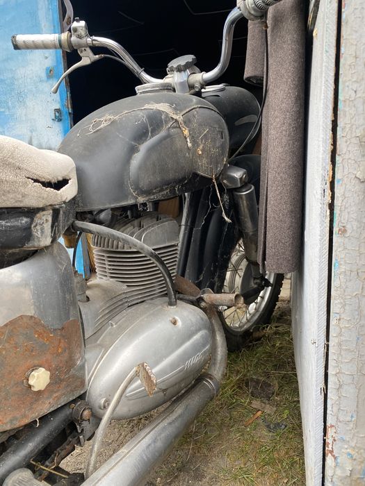 Мотоцикл mz es250/2