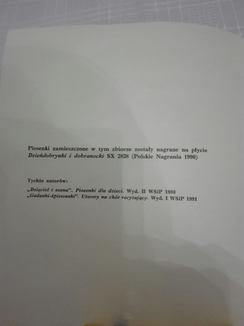 Dzieńdobrynki i dobranocki - piosenki dla dzieci z nutami - książka