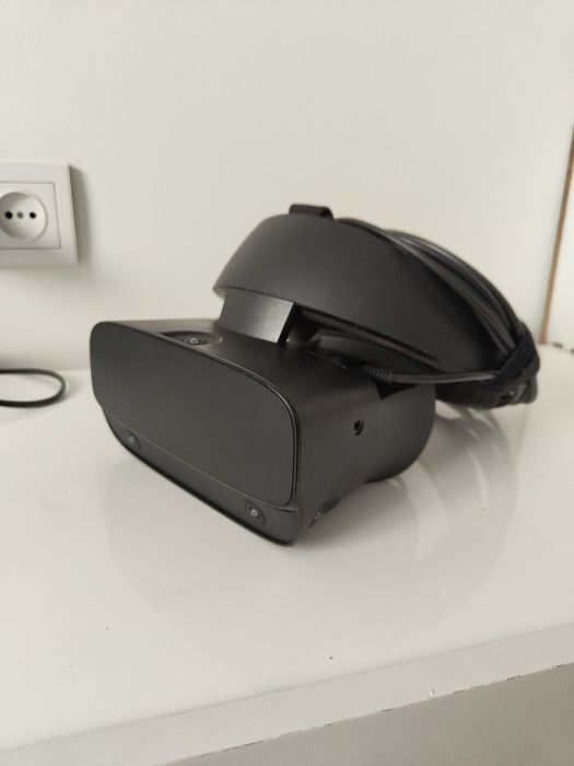 Очки віртуальної реальності lenovo oculus rift