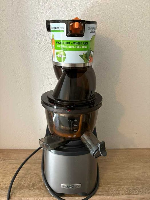 Kenwood PureJuice Pro – wolnoobrotowa wyciskarka do soków – komplet
