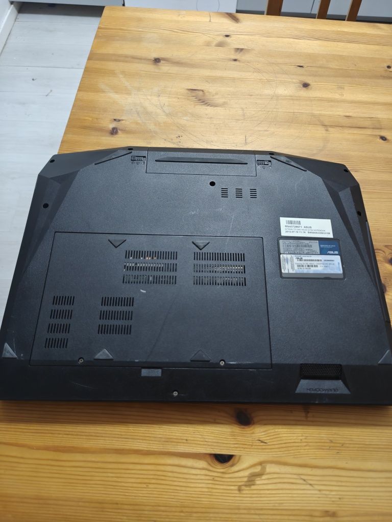 Asus G73S без зарядного