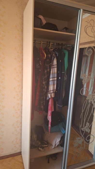 Шафа купе 220 см висота