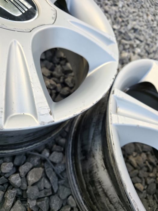 Felgi aluminiowe 5x100 r15 seat skoda vw itp