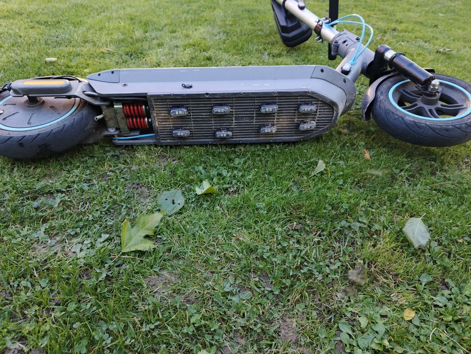 Hulajnoga elektryczna Motus