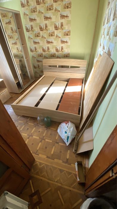 Кровать двухспальная 160*200