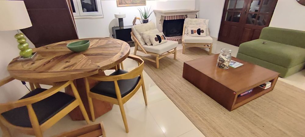 Limpezas gerais, pós obras, pós mudanças,sofás, colchões, alojamentos.