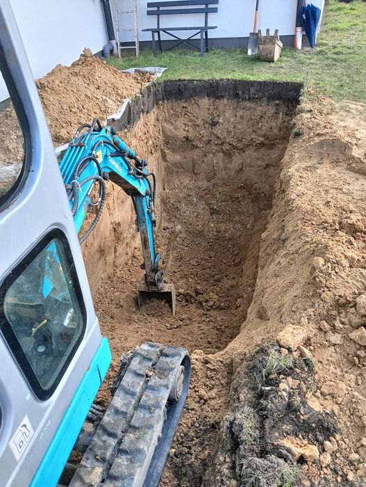 Usługi minikoparką odwodnienia