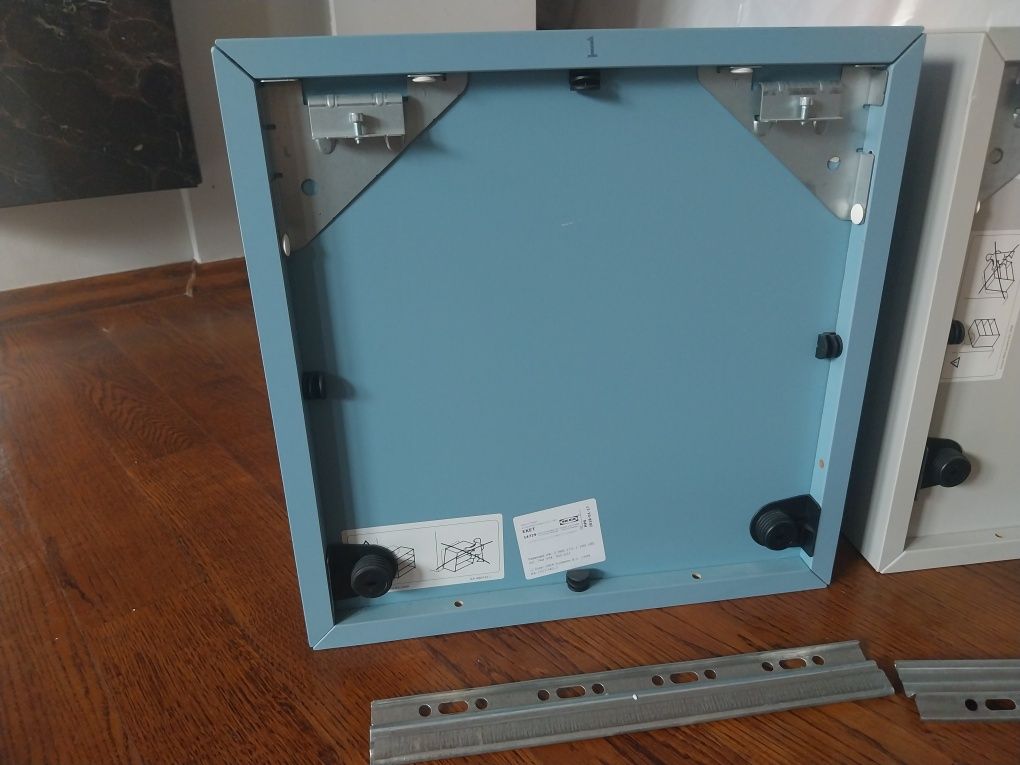 Ikea szafka ścienna  EKET