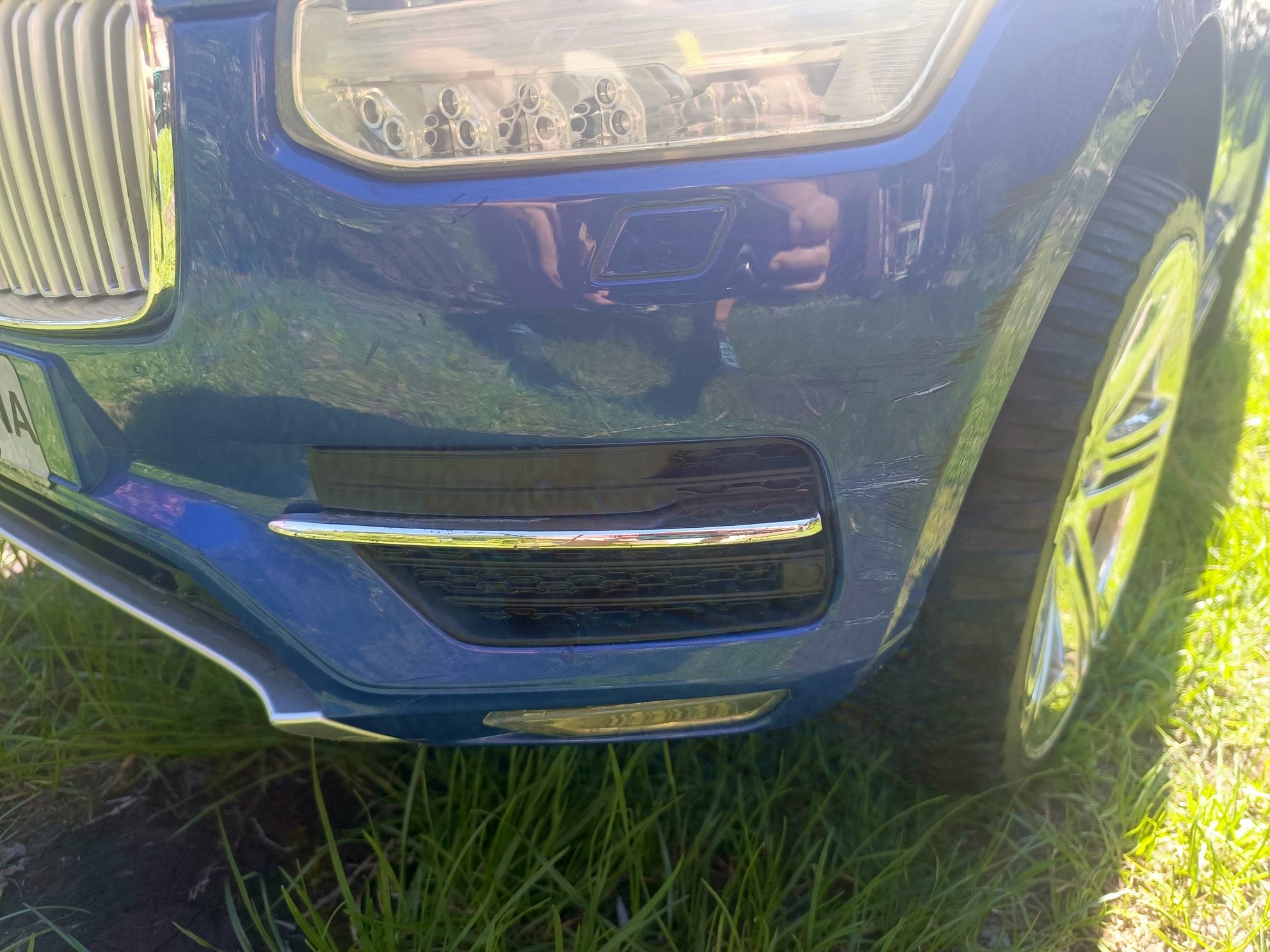 Samochod elektryczny sterowany dla dziecka Volvo XC90 BT, pilot