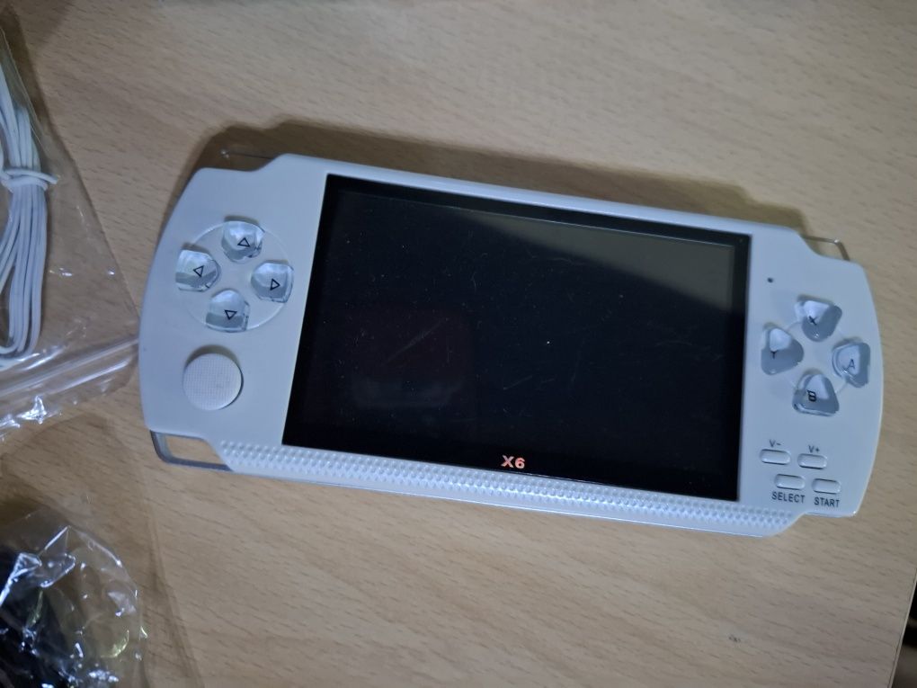 Consola Portátil Retro