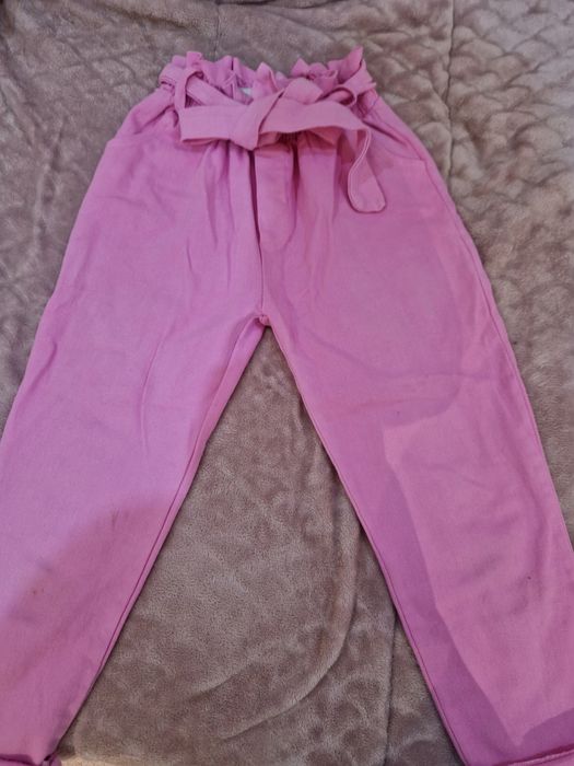 Vendo calcas tamanho 10 anos