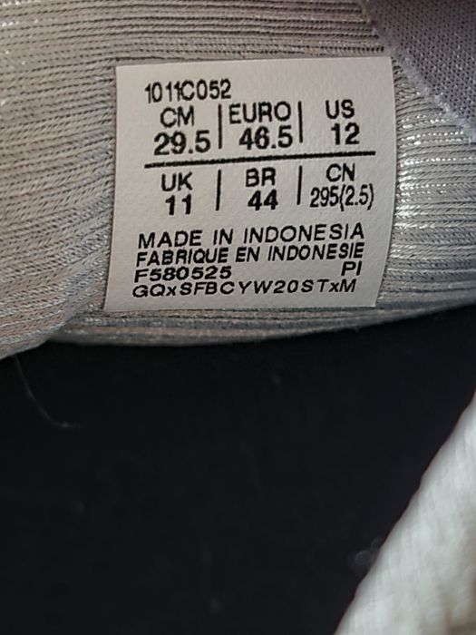 Оригінал 100% чоловічі кросівки asics gel kayano 32   euro 46.5