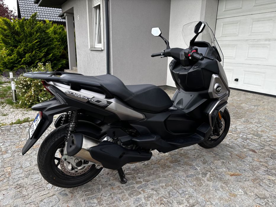 Sprzedam nowy skuter FORT 4.0 poj.350  z pełnym ubezpieczeniem na rok