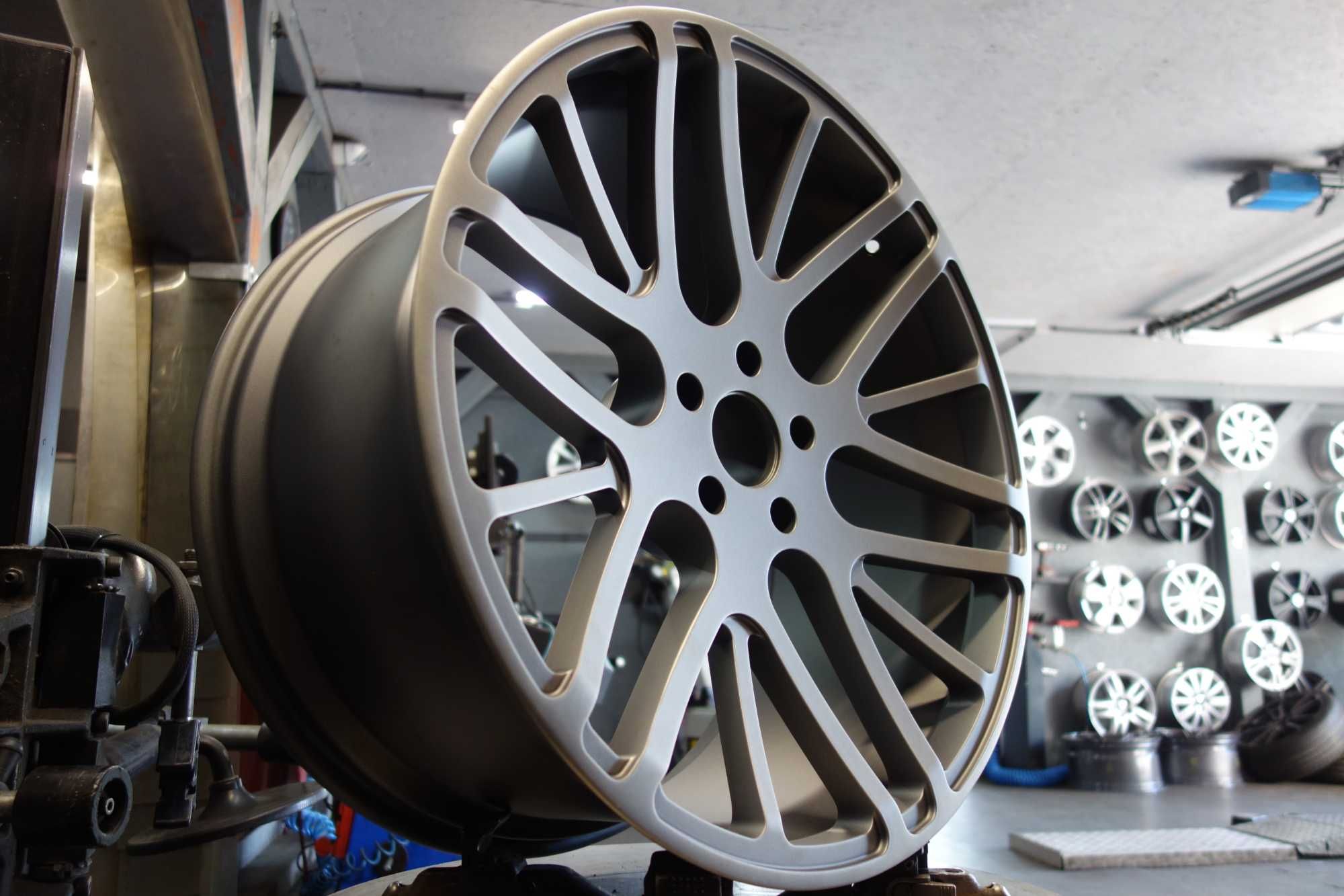Felgi 23x11/12J 5x130 Et33/20 Porsche Audi 662