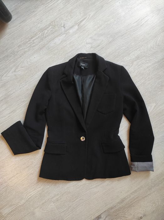 Продам пиджак mango