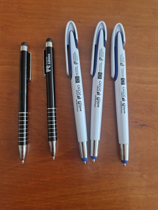 Canetas 2 em 1 - tátil e tinta.