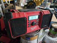 Radio budowlane MILWAUKEE JSR