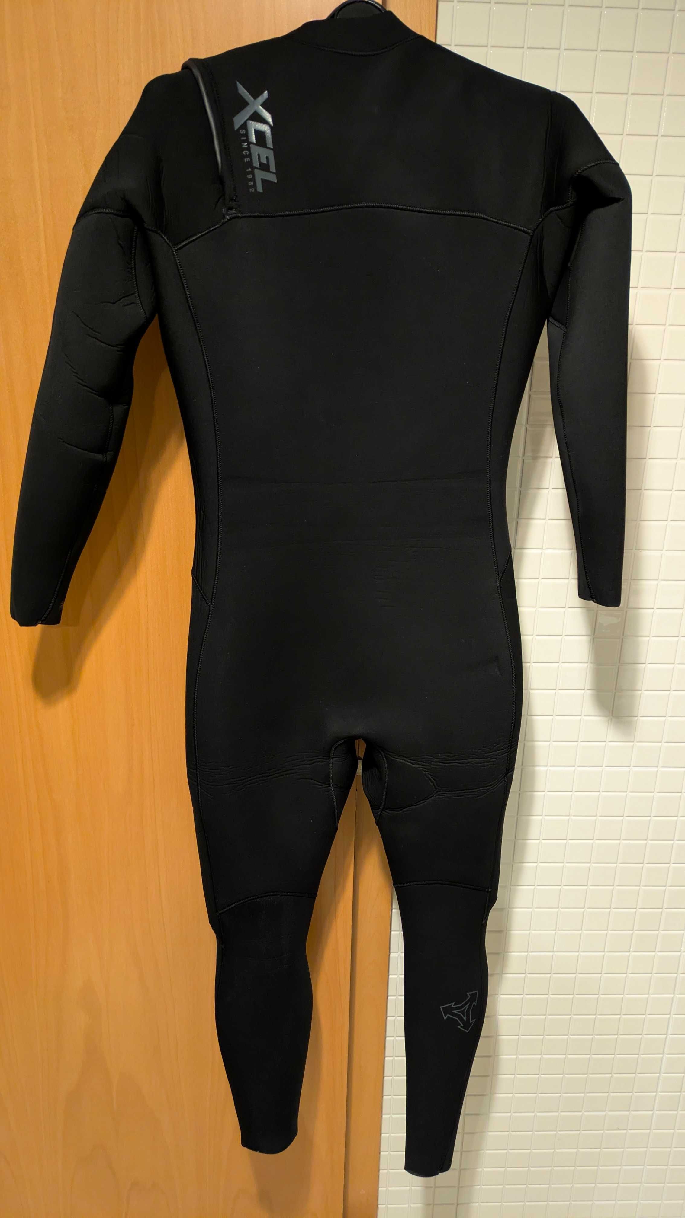 Fato Surf Xcel Comp 4/3 L ComoNovo