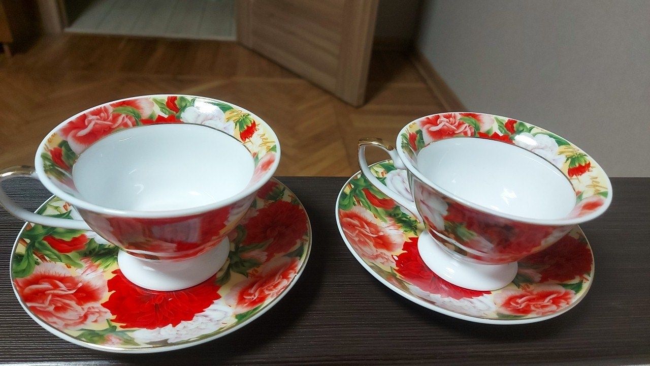 Сервиз (чайний, кофейный)