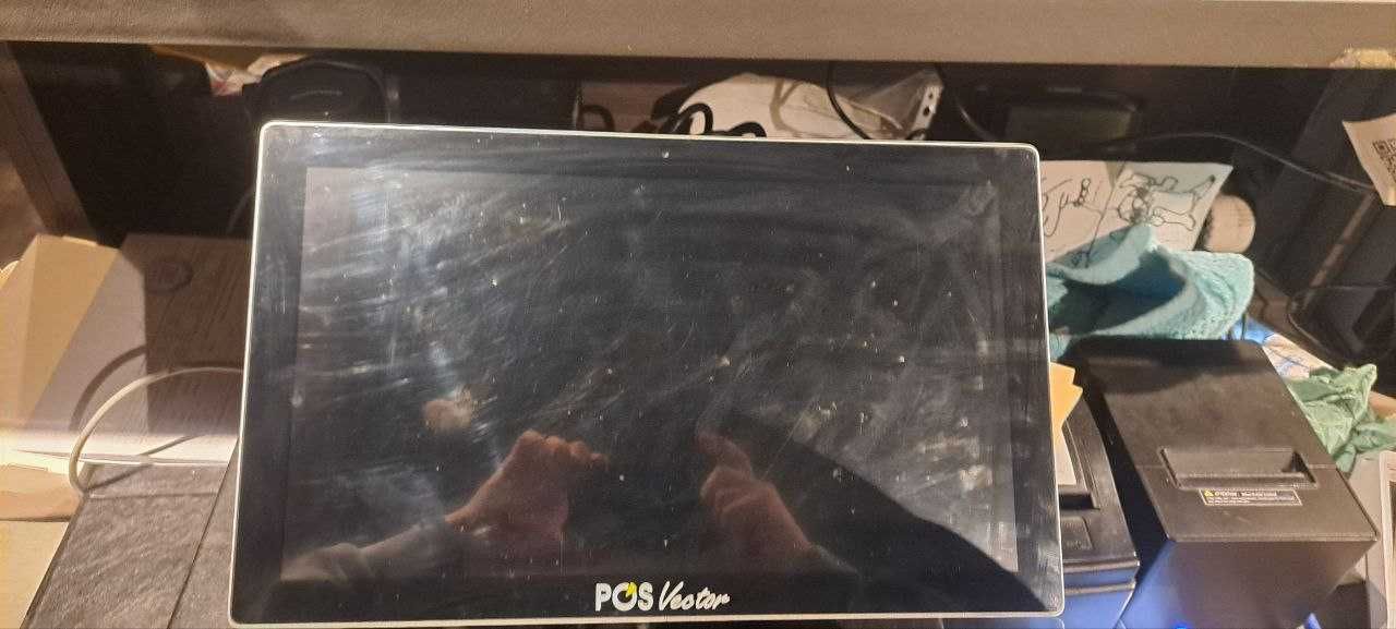 Сенсорний Windows POS-термінал POS Vector Hermes 15,6"